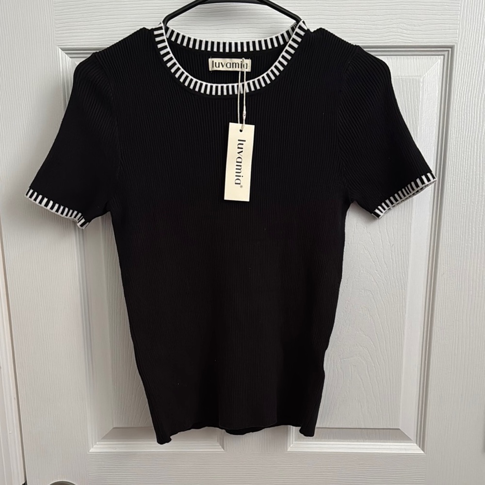 Black Ribbed Women's Top